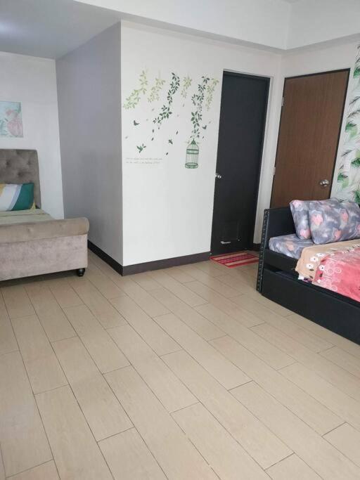 Cubao Manhattan Heights, Unit 8Bc Tower B, 1 Br Manila Exterior photo