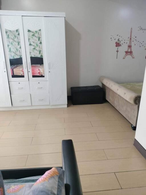 Cubao Manhattan Heights, Unit 8Bc Tower B, 1 Br Manila Exterior photo